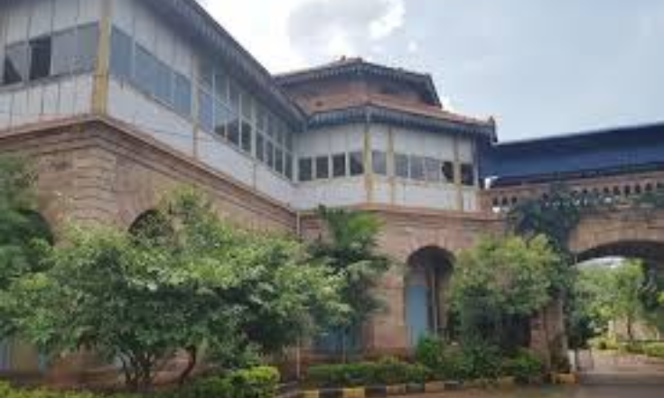 Basaveshwar Arts College